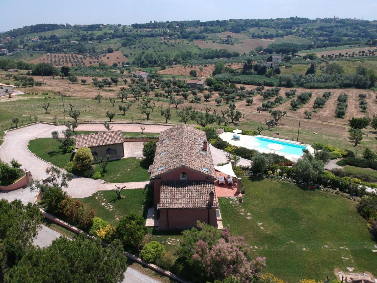 Nontiscordardime B&B Villa Agriturismo Civitanova Marche Εξωτερικό φωτογραφία